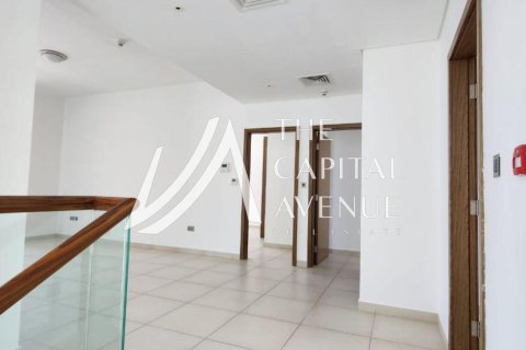 4 bedrooms Villa on the Yas Island, UAE No. 136900 11