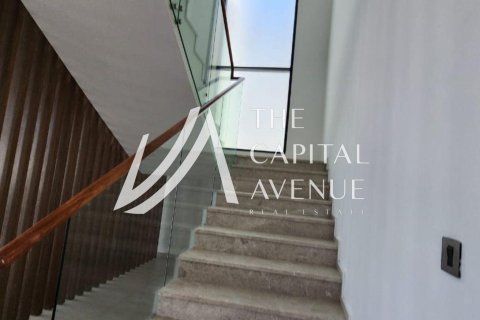 4 bedrooms Villa on the Yas Island, UAE No. 136900 10