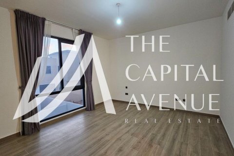 5 bedrooms Villa on the Yas Island, UAE No. 136904 4