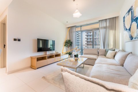 Квартира с 1 спальней в EMAAR Beachfront, ОАЭ №169007 2