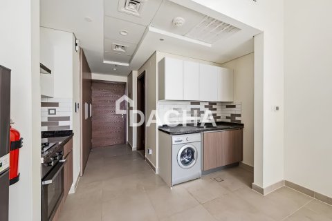 Studio Apartment in Azizi Star, UAE No. 170227 6