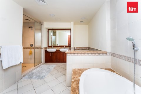 Apartment de 2 dormitorios en Palm Jumeirah, UAE No. 163753 7