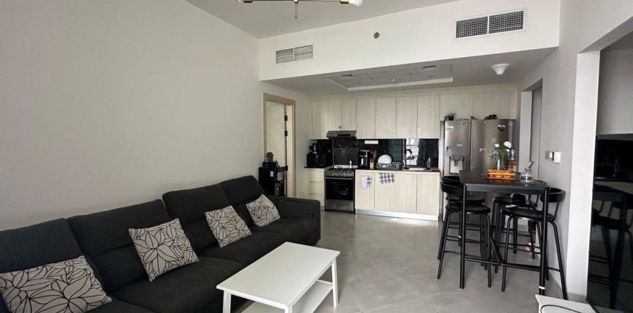 Квартира с 2 спальнями в Al Jaddaf, ОАЭ №145517