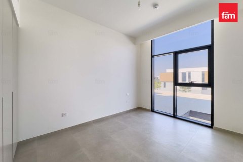 3 bedrooms Townhouse in Dubai, UAE No. 123548 13