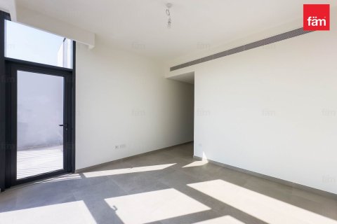 3 bedrooms Townhouse in Dubai, UAE No. 123548 16