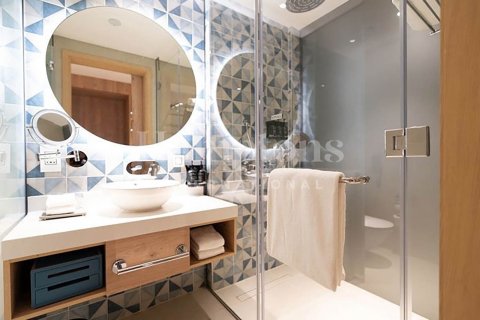 Апартаменты в отеле с 1 комнатой в FIVE Palm Jumeirah, ОАЭ №145970 7