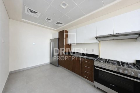 Appartement de 3 chambres à Marina Arcade Tower, UAE No. 206903 16