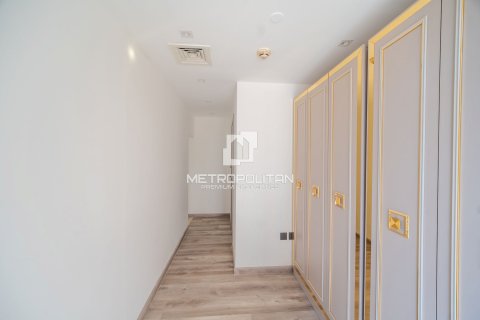 3 bedrooms Apartment No. 129602 12