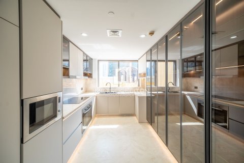 3 bedrooms Apartment No. 129602 4