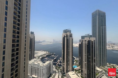 Apartment de 3 dormitorios en Dubai, UAE No. 145402