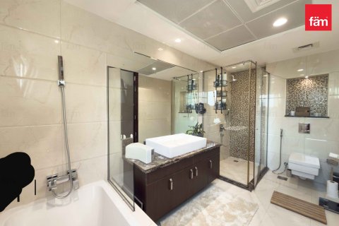 4 bedrooms Villa in Dubai, UAE No. 135669 24