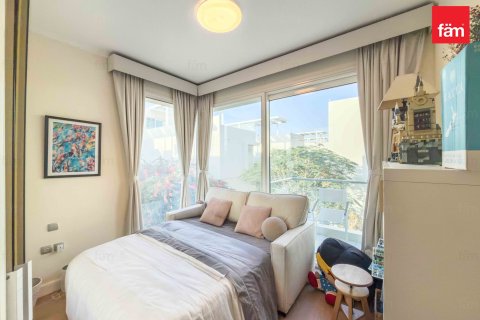 4 bedrooms Villa in Dubai, UAE No. 135669 10