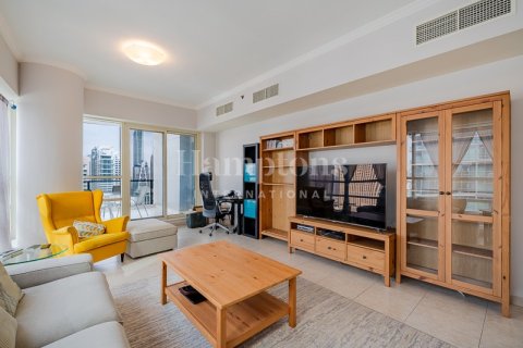 Apartment de 3 dormitorios en The Address Dubai Marina, UAE No. 147455 23
