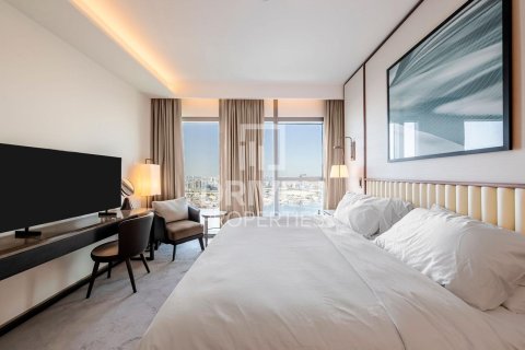 Квартира с 1 спальней в Address Harbour Point, ОАЭ №189687 10