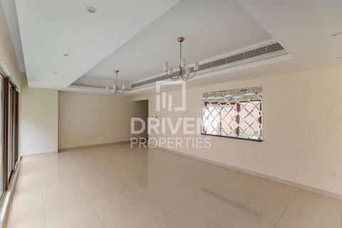 Villa de 4 chambres à Meydan, UAE No. 190630 6