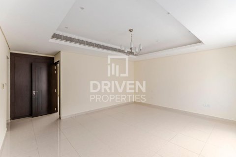 Villa de 4 chambres à Meydan, UAE No. 190630 8