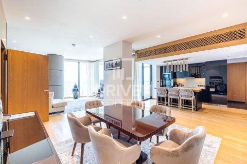 Apartment de 3 dormitorios en Jumeirah Bay Island, UAE No. 188688