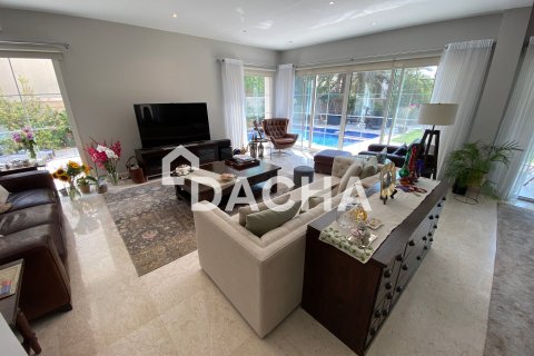 3 غرف نوم فيلا في Jumeirah Village Triangle, الإمارات العربية المتحدة رقم 164751 5