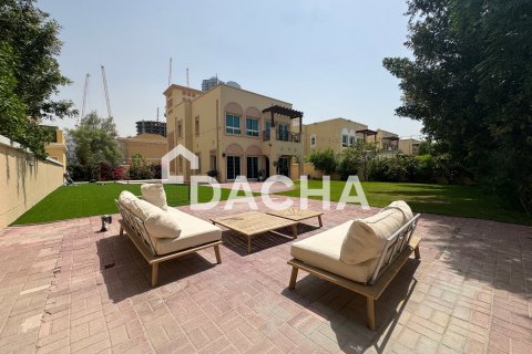 Вилла с 2 спальнями в Jumeirah Village Triangle, ОАЭ №164753 26