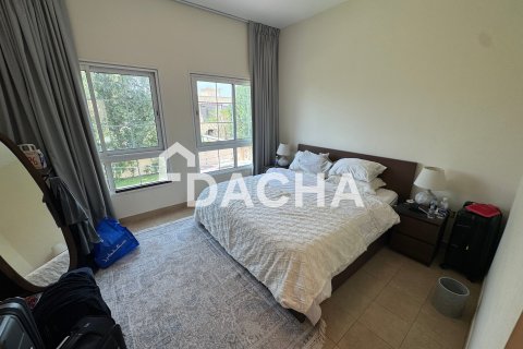 Вилла с 2 спальнями в Jumeirah Village Triangle, ОАЭ №164753 15
