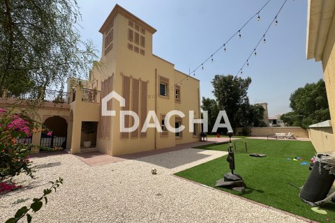 Вилла с 2 спальнями в Jumeirah Village Triangle, ОАЭ №164753 23