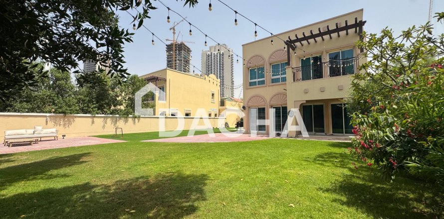 Вилла с 2 спальнями в Jumeirah Village Triangle, ОАЭ №164753