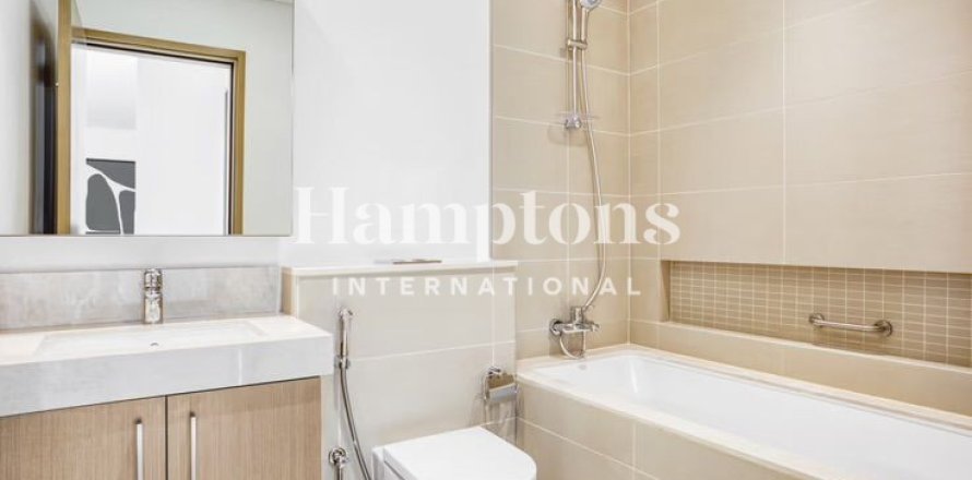 1 bedroom Apartment in The Address Dubai Marina, UAE No. 151202