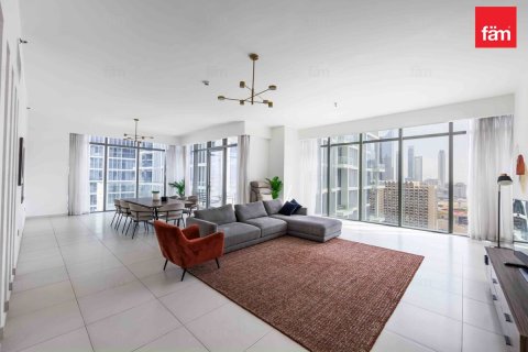 Квартира с 3 спальнями в Даунтаун Дубай (Даунтаун Бурдж Дубай), ОАЭ №146277 3