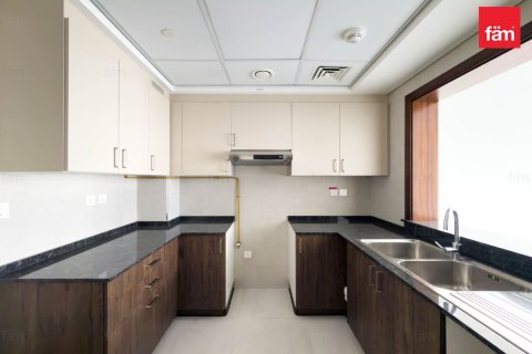 Квартира с 2 спальнями в Бизнес-Бэй, ОАЭ №146279 6