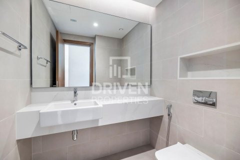 2 bedrooms Apartment in Al Wasl, UAE No. 189788 16