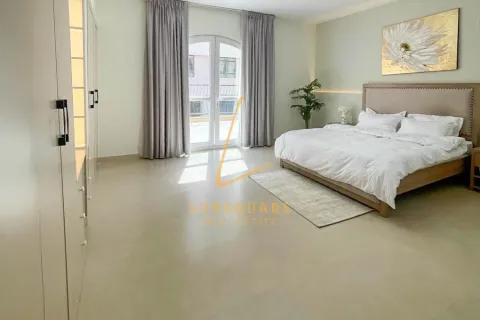 Villa de 4 dormitorios No. 124947 7