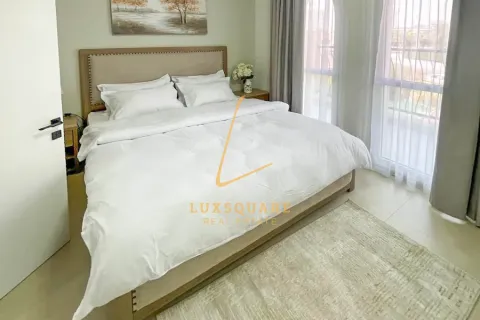 Villa de 4 dormitorios No. 124947 9