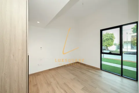 4 غرف نوم فيلا في Murooj Al Furjan, الإمارات العربية المتحدة رقم 163773 7