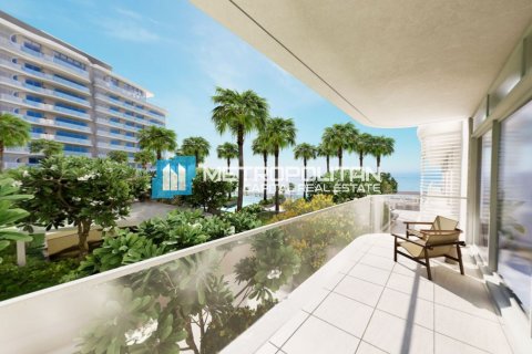 Apartment de 2 dormitorios en Abu Dhabi, UAE No. 140983 4