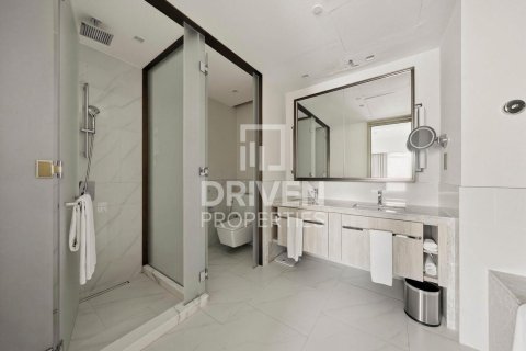 Квартира с 2 спальнями в Address Harbour Point, ОАЭ №193065 11