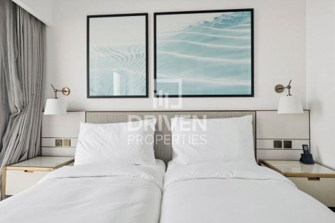 Квартира с 2 спальнями в Address Harbour Point, ОАЭ №193065 14
