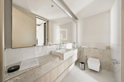 Квартира с 2 спальнями в Address Harbour Point, ОАЭ №193065 20