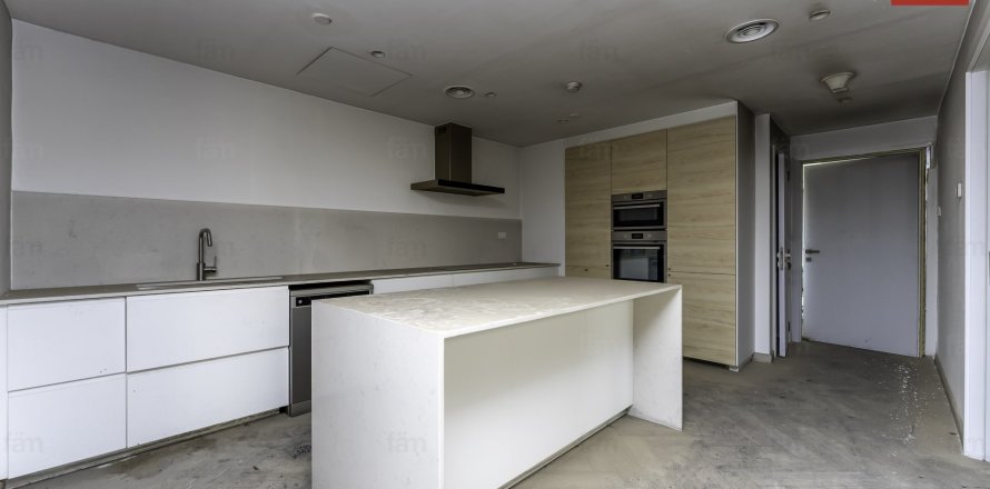 3 bedrooms Apartment No. 109608