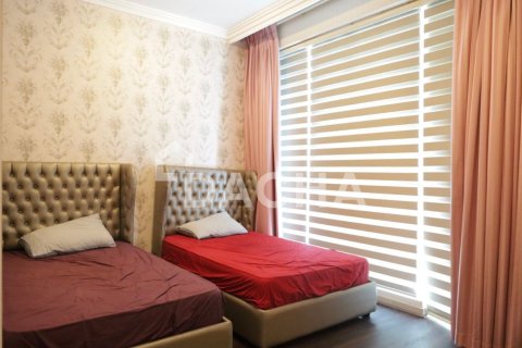 Квартира с 3 спальнями в Джумейра Бич Резиденс, ОАЭ №164656 17