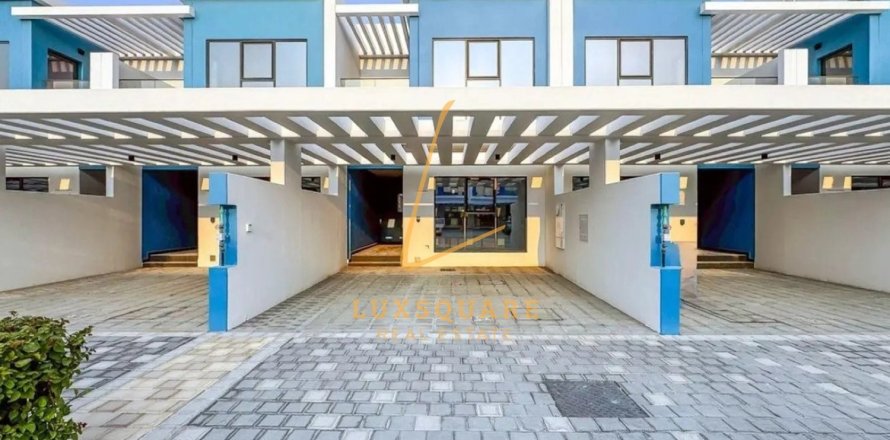 4 bedrooms Villa in Damac Lagoons, UAE No. 134955