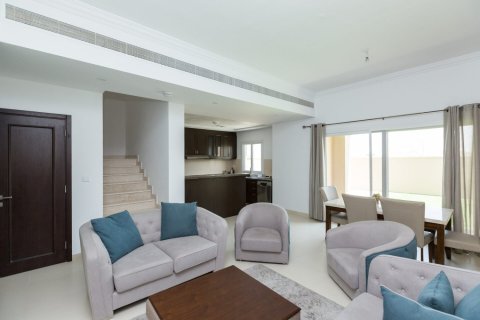 3 bedrooms Villa in Casa Viva, UAE No. 185015 3
