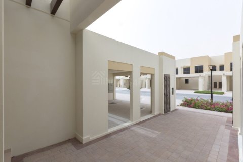 3 bedrooms Villa in Naseem Townhouses, UAE No. 185018 7