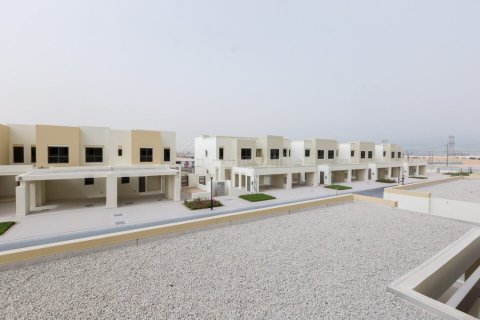3 bedrooms Villa in Naseem Townhouses, UAE No. 185018 30