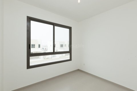 3 bedrooms Villa in Naseem Townhouses, UAE No. 185018 26