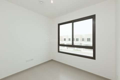 3 bedrooms Villa in Naseem Townhouses, UAE No. 185018 3