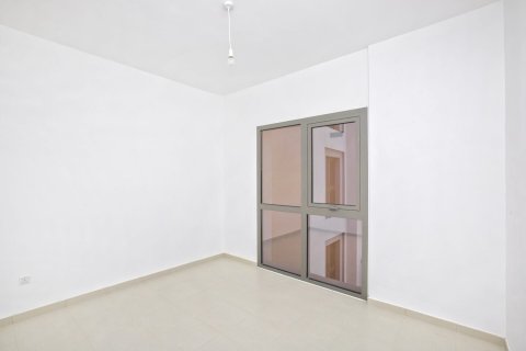 2 bedrooms Apartment in Zahra Apartments, UAE No. 185016 10
