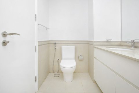 2 bedrooms Apartment in Zahra Apartments, UAE No. 185016 12