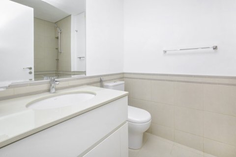 2 bedrooms Apartment in Zahra Apartments, UAE No. 185016 17