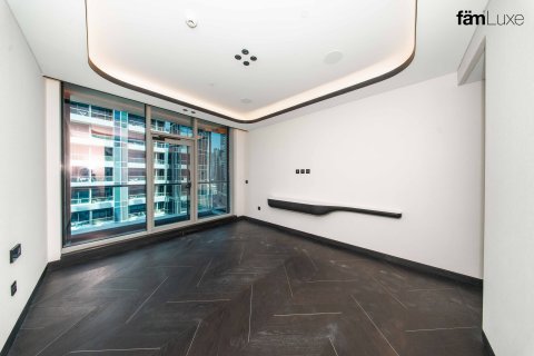 2 bedrooms Apartment in Business Bay, UAE No. 210782 15