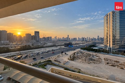 Apartment de 1 dormitorio en Motor City, UAE No. 210783 12